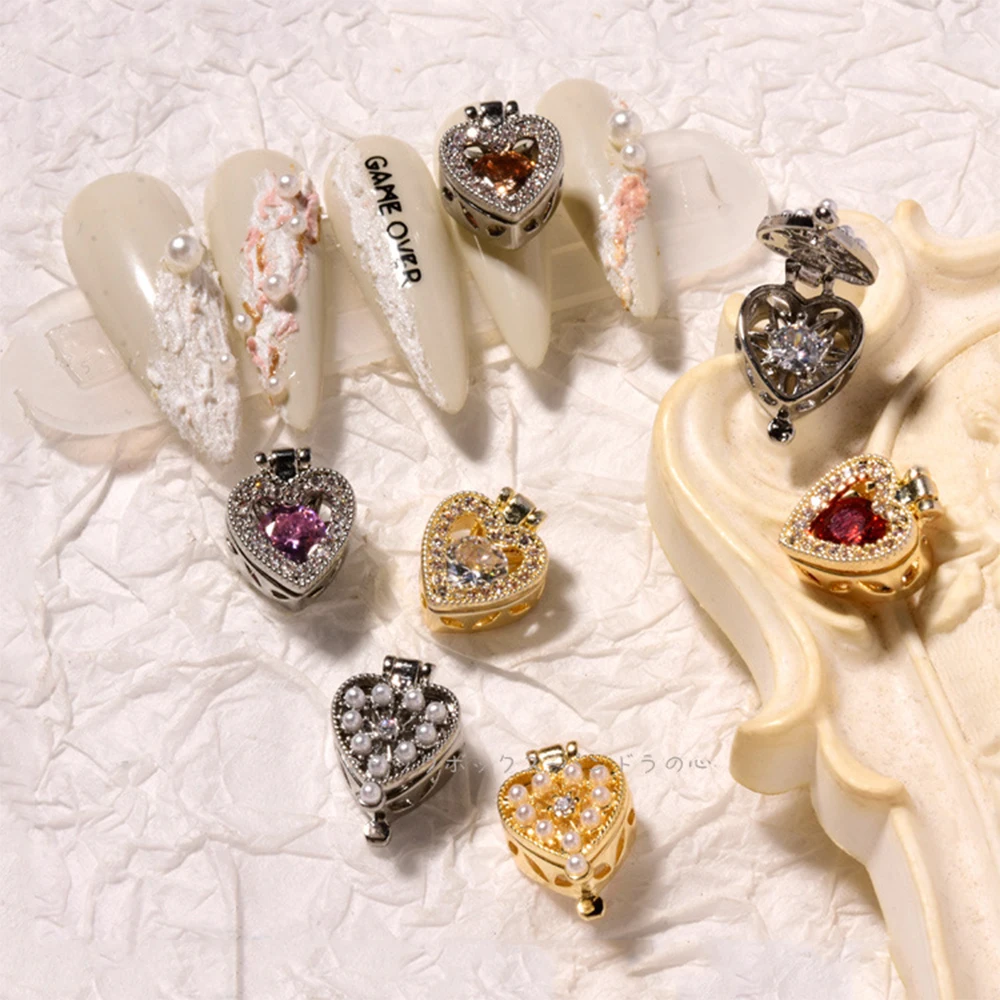 

Luxury Shiny Moonlight Heart-Shaped Nail Decoration Delicate Magic Box Nail Accessories Fashion 3D Manicure Jewelry