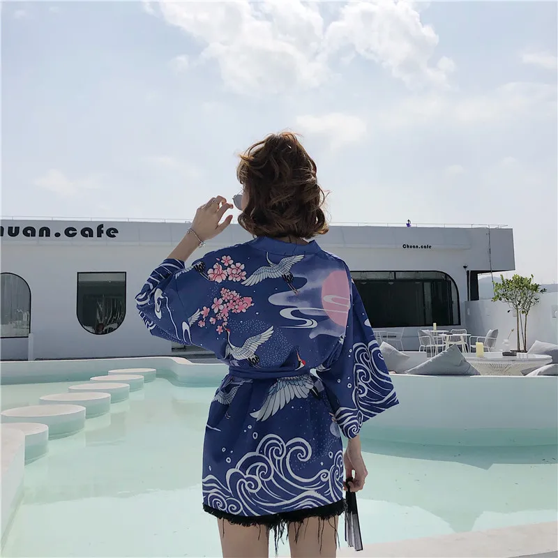 

INS 2020 Blue Loose Fashion Women Harajuku Cardigan Japanese Kimono Yukata Asia Summer Blouse Tops Casual Woman Kimonos Cosplay