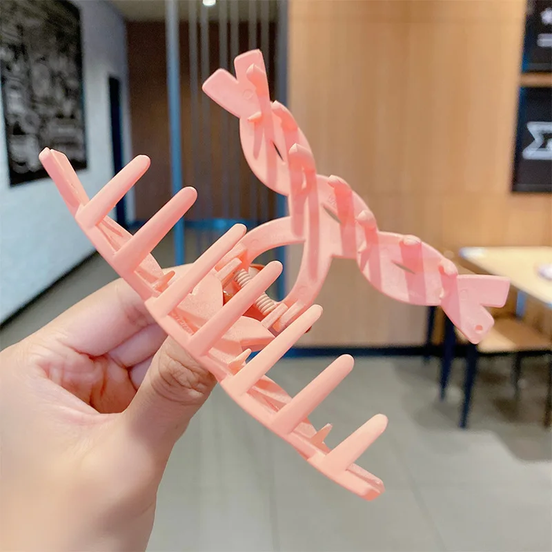 

Fashion Hair Clips For Women Solid Color Hair Claws Girls Hair Accessories Korean Transparent Wave Cross Crab Hairpins Headwear