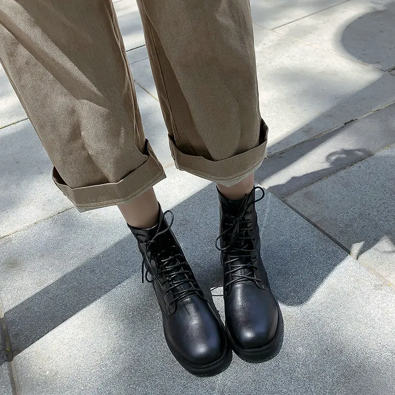 

2020 New Women The High Quality Genuine Leather Ankle Boots Autumn Winter Ladies Motorcycle Boots Square Heels Party Shoes Woman