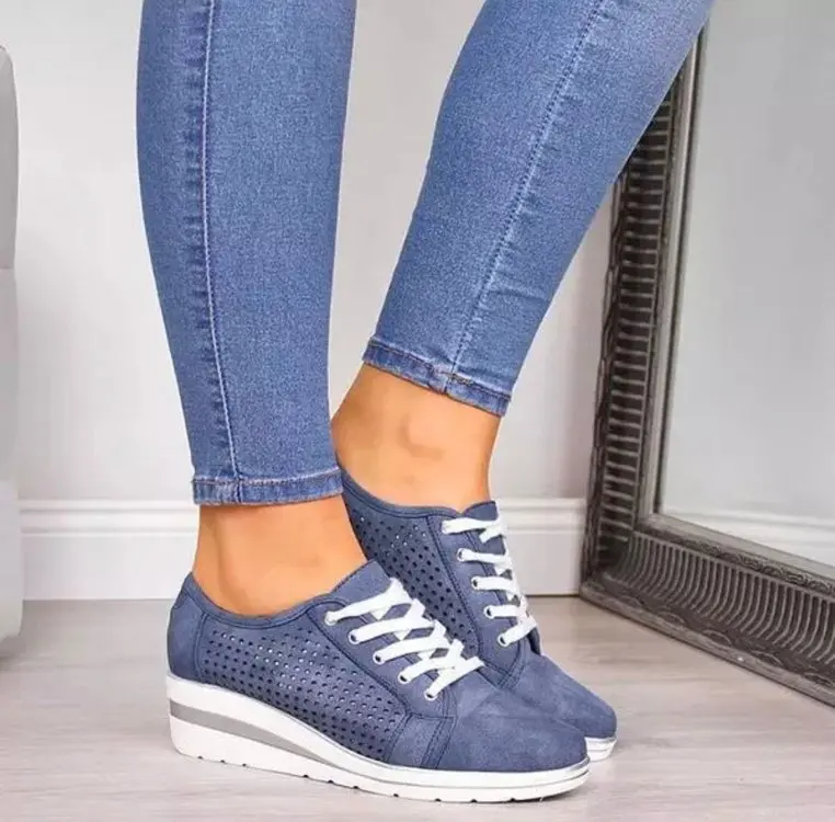 

Женская повседневная обувь на низком каблуке, Размеры 35-43, 2020