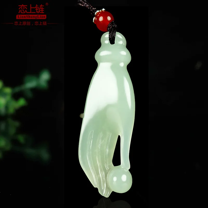 

GENUINE GREEN JADE PENDANT HOLLOW HANDCARVED BUDDHA HAND JADEITE JADE PENANTS NECKLACES JADE JEWELRY JADE NECKLACE