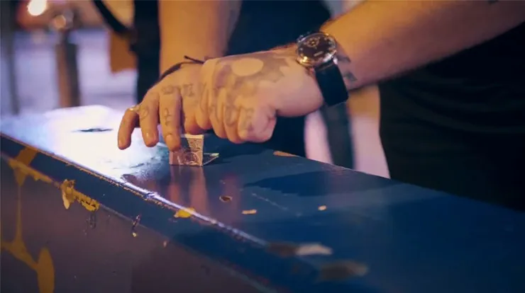 Вращаются (уловки и онлайн инструкции) магические трюки от Николая Лоуренса