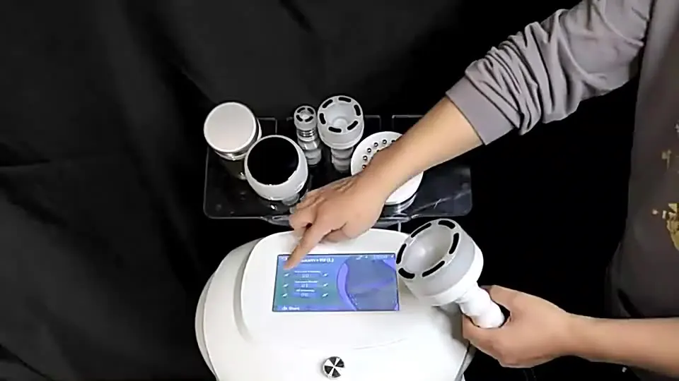 

2021 New Arrival 80k Cavitation Vacuum RF Fat Cellulite Removal Machines With Vacuum Cavitation Slimming System