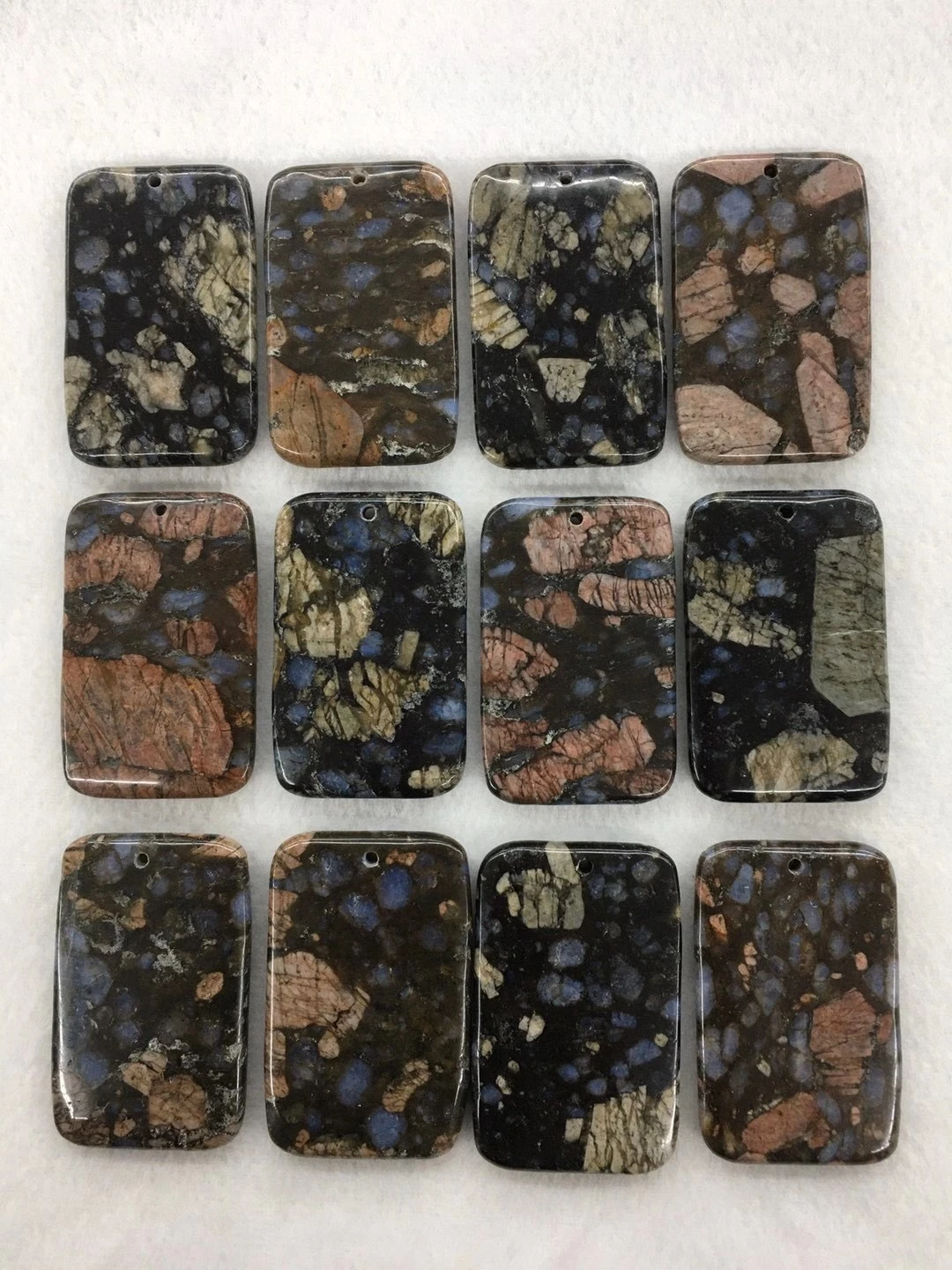 Оптовая цена подвеска из 10 искусственных бусин Llanite Прямоугольный кулон 35x55x7 мм