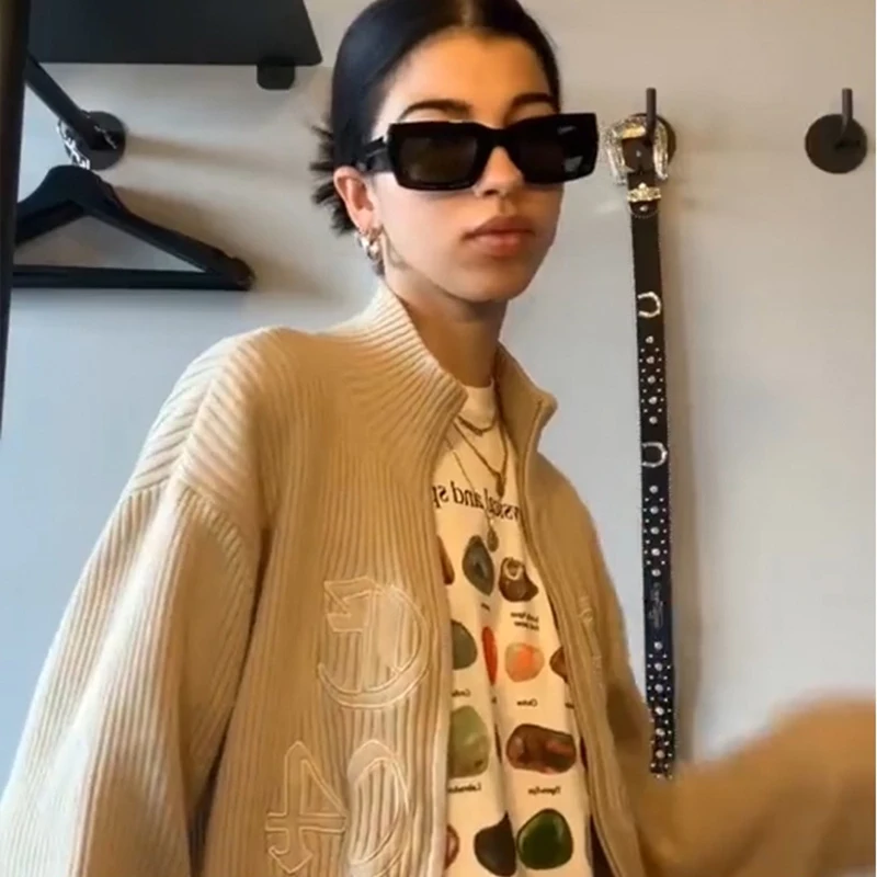 Новинка женский кардиган средней длины с воротником-стойкой и молнией свитер