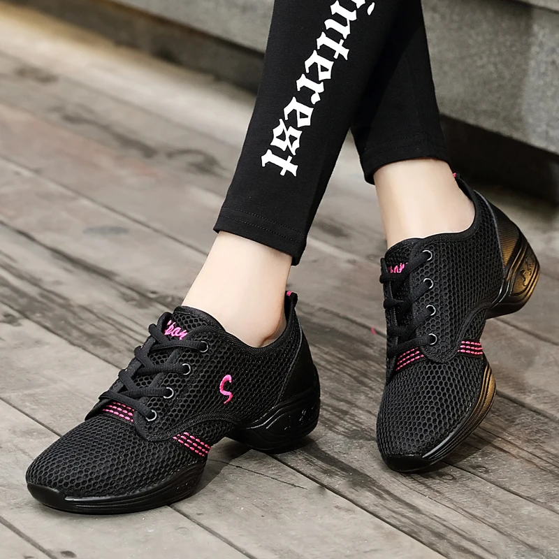 

2021 Women's Fashion Casual Sports Shoes Summer New Style Mesh Breathable Vulcanized Shoes All-match Sports Running Tennis Shoes