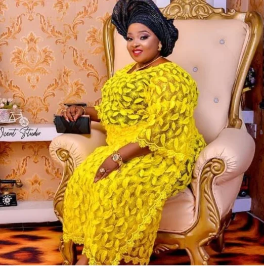 Новейший дизайн 3d цветок Африканское молочного цвета Шелковое кружево ткань