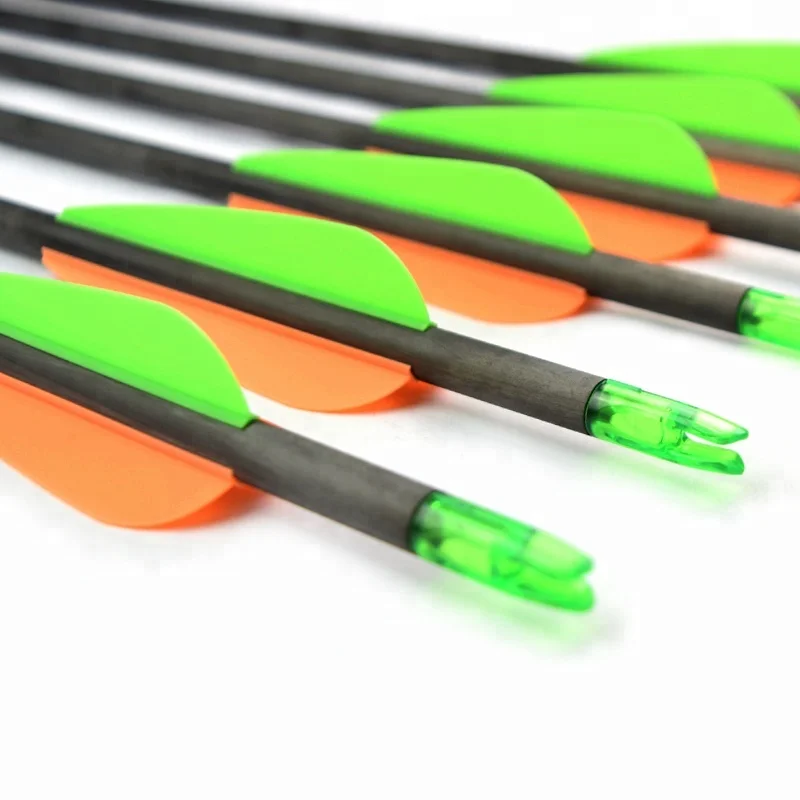 Verkauf 12PCS Tradition Bogenschießen Jagd Pfeil Carbon Pfeil Armbrust Bowfishing Recurve Bogen Verbindung Bogen Carbon Pfeil