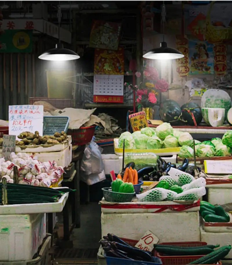 Уличная лампа на солнечной батарее с двойной головкой водонепроницаемый