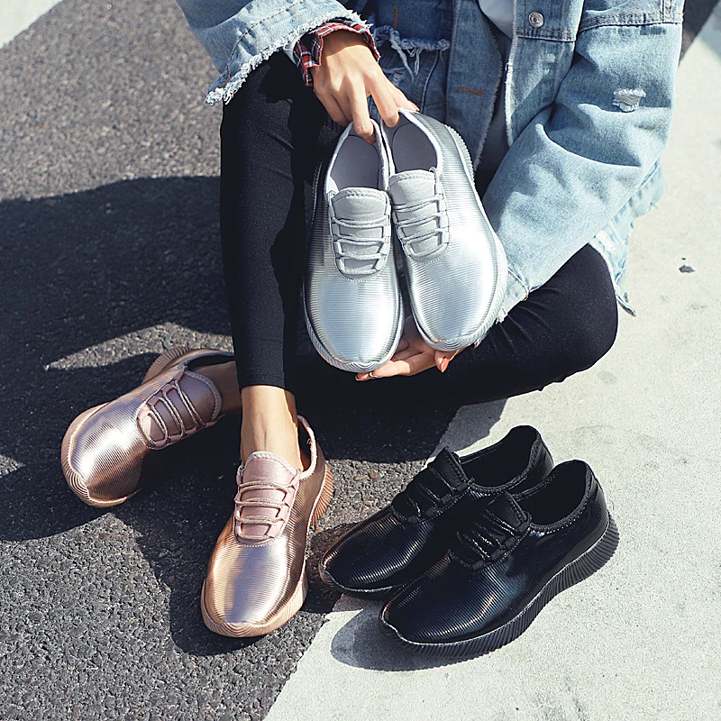 Женские кроссовки из дышащей кожи на плоской подошве|Обувь без каблука| |