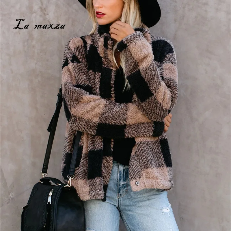 

Coats & Jackets