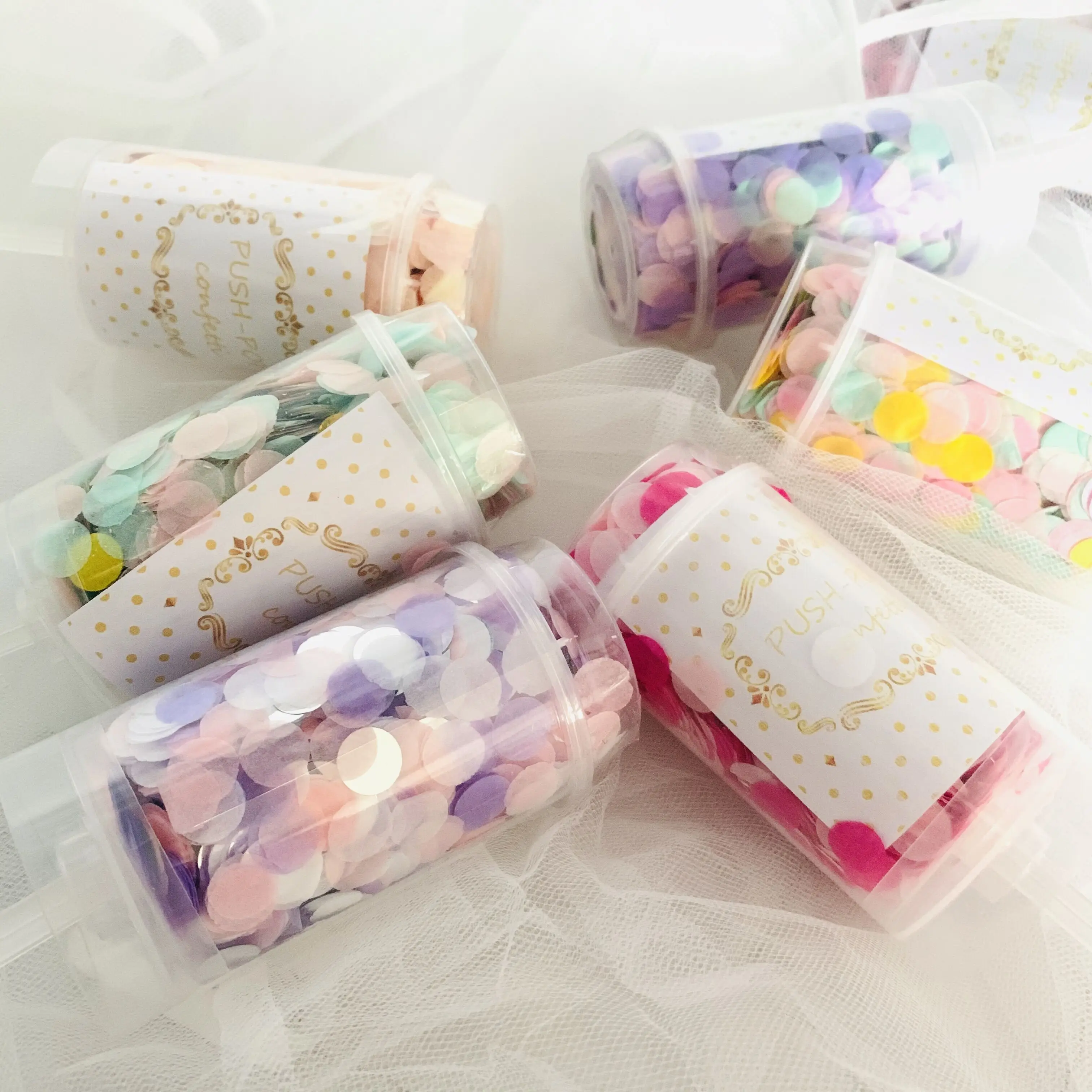 1 Набор пуш-попперы с конфетти