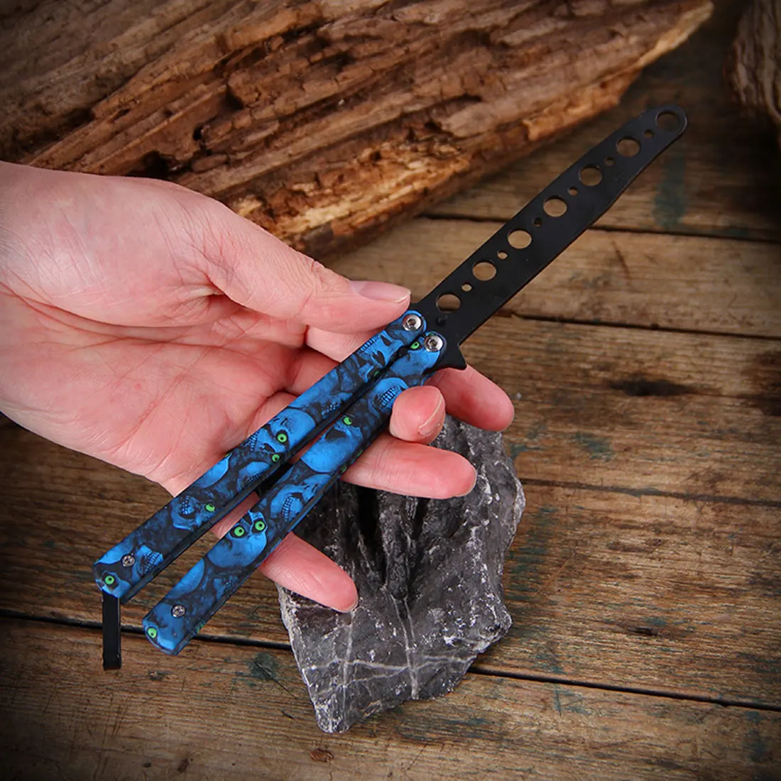Cuchillo plegable con forma de mariposa para principiantes, herramienta de entrenamiento de acero inoxidable, peine plegable, sin filo, para caza