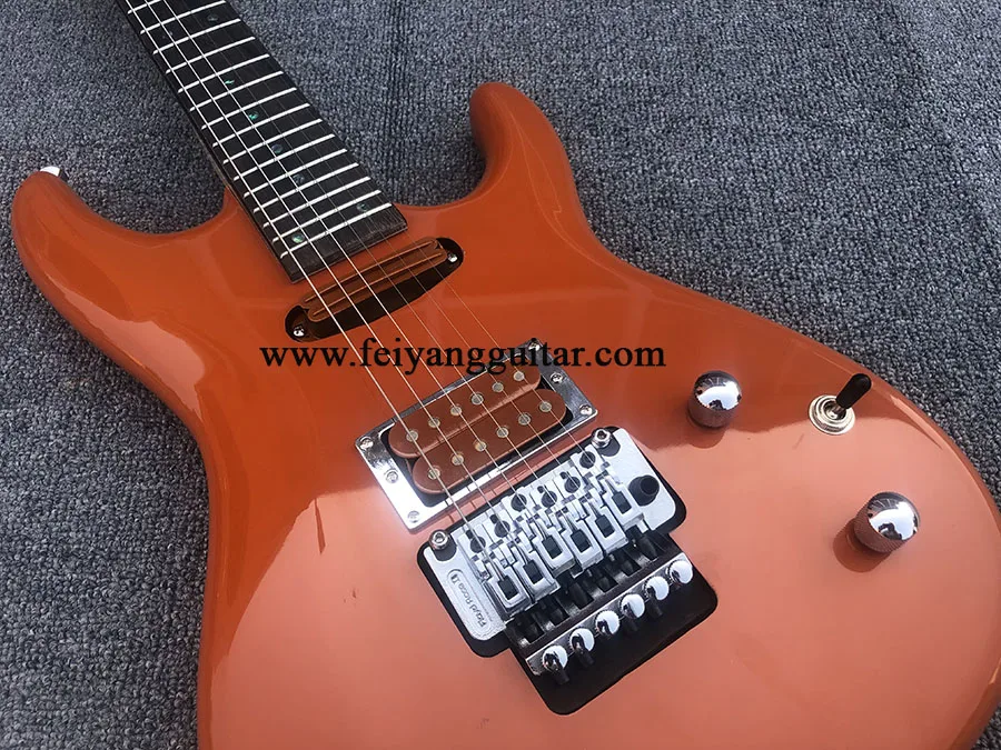 Undefined Off 工場直接6エレキギター Orangeペイント ネックメイプル桃の花芯3スペル ダブルシェイクビブラートブリッジ
