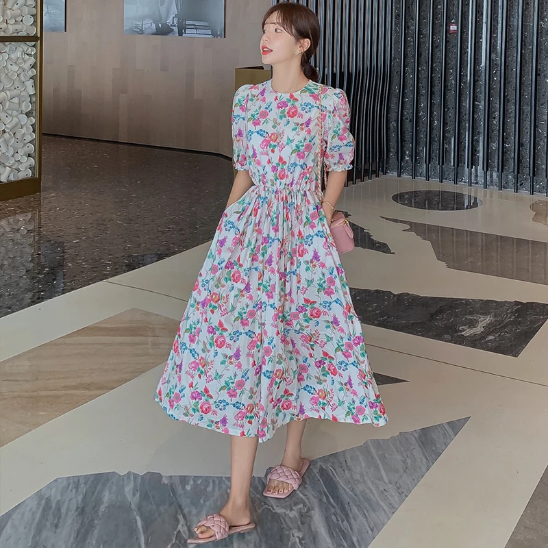 

Pink Daisy Han Guodong doors in the new long and fresh flower very fairy summer dress