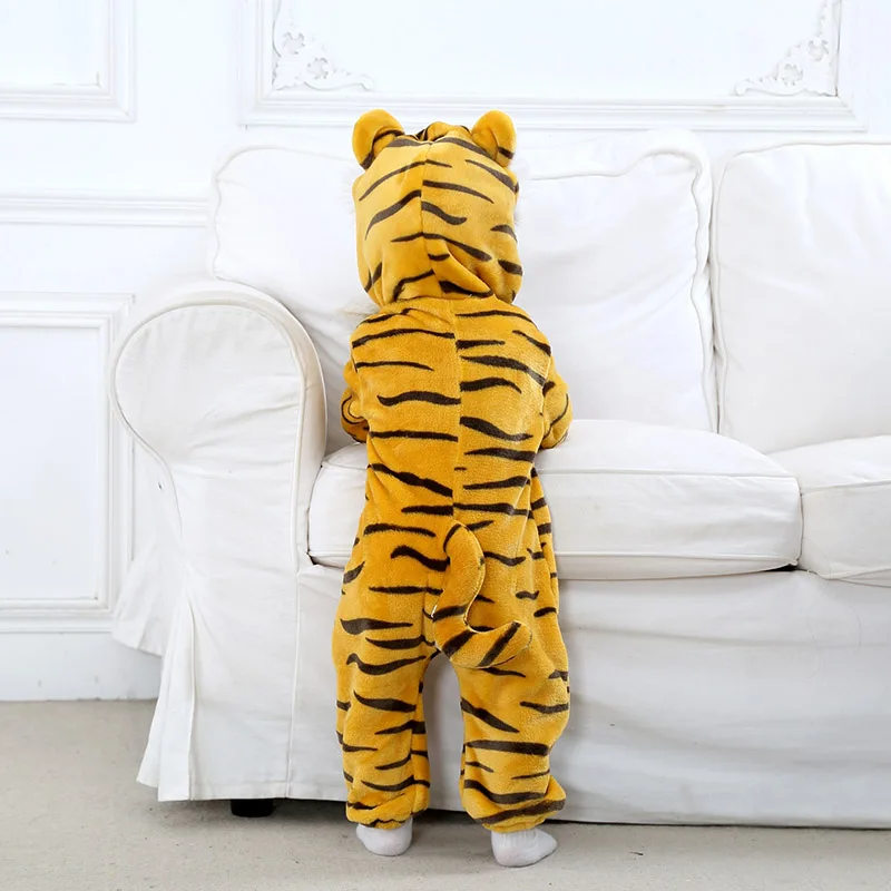 

Cartoon Baby Rompers Set Newborn Baby Jumpsuit Overall Long Sleeve Baby Boys Clothes Autumn Warm Girls Baby Casual ClothesS27