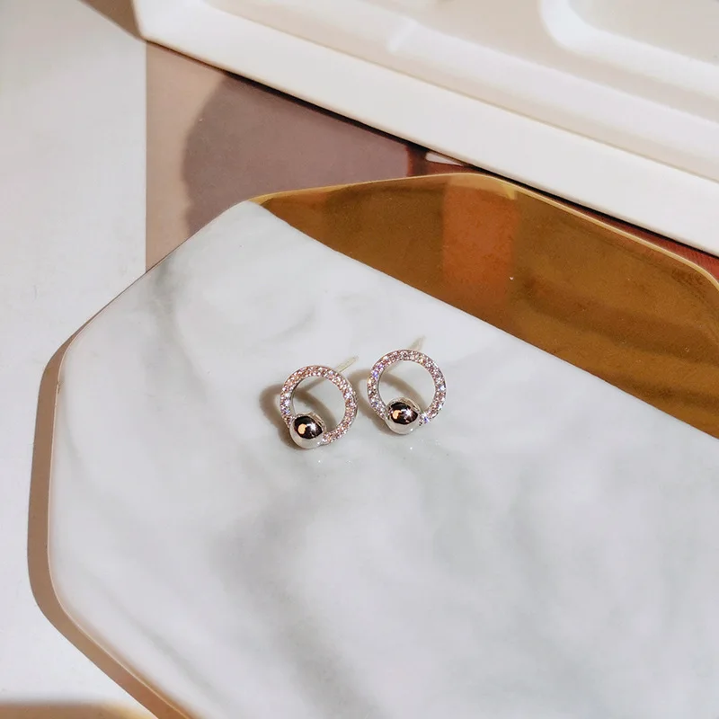 

Diamond S925 Sterling Silver Stud Earrings for Women 2020 Cute/Romantic Gift Round Jewelry Wedding Silver Earrings for Women