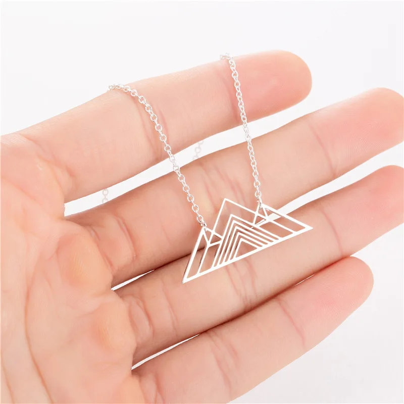 

30 шт., цепочка с подвеской «Три горы рядом с кулоном»