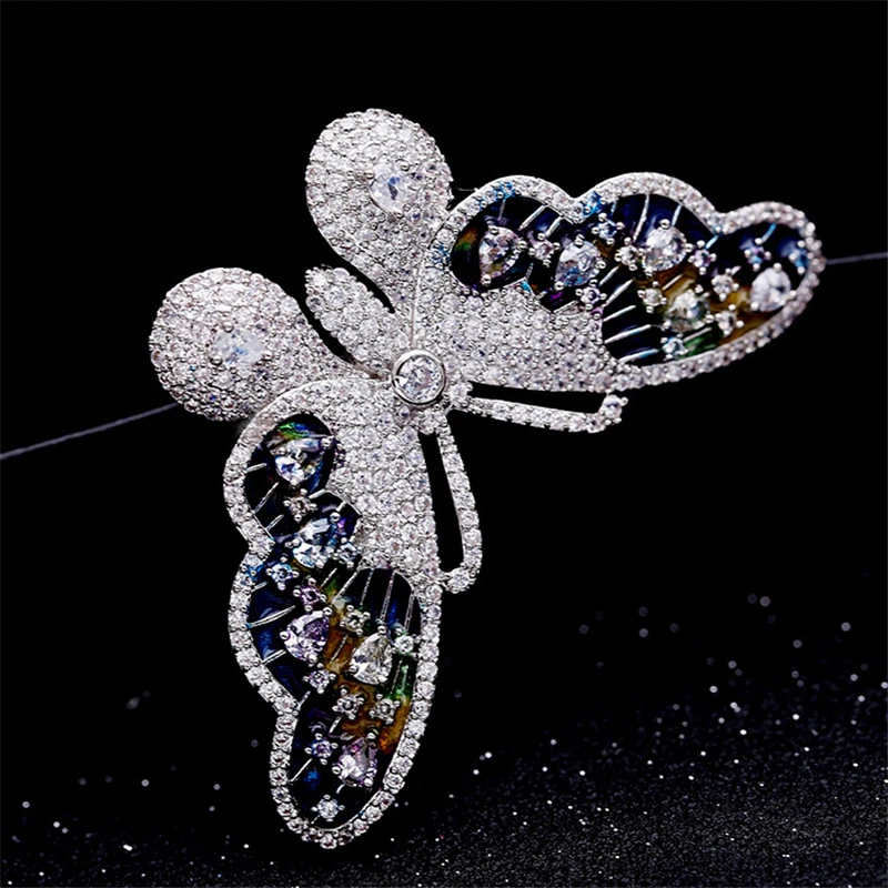 

Cute Butterfly Brooch Pin White Zircon Rhinestone Silver Color Brooches Dress Sash Cake Wedding Broaches broches de mulheres