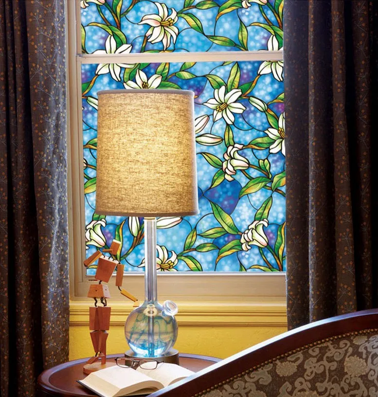 Витражное окно с изображением лилии статическая пленка непрозрачная несколько