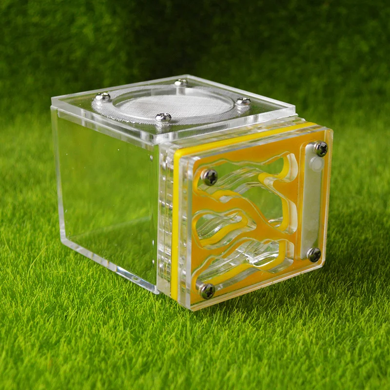 

1PCS Acrylic Mini Stereo Moisturizing Pet Ants Nest Castle Workshop Home Gifts Ants Farm House