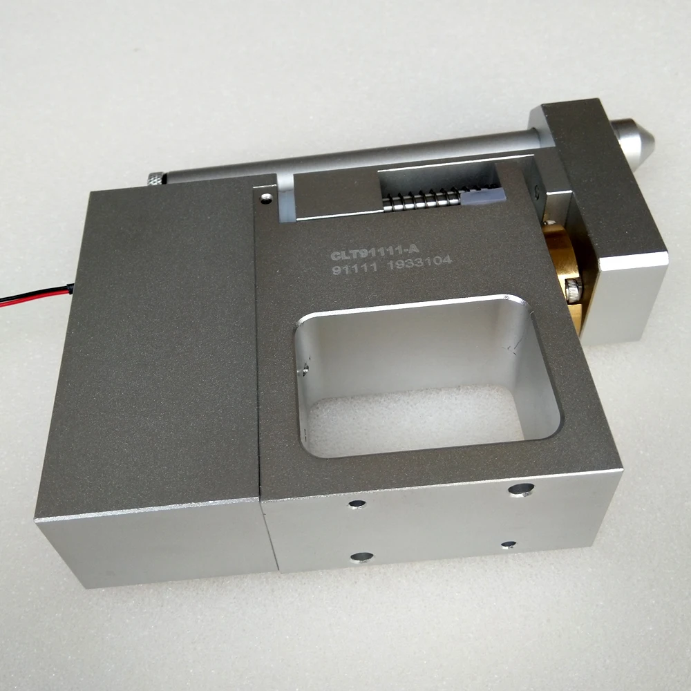 Пневматический маркировочный инструмент для маркировки слов или узоров на ткани