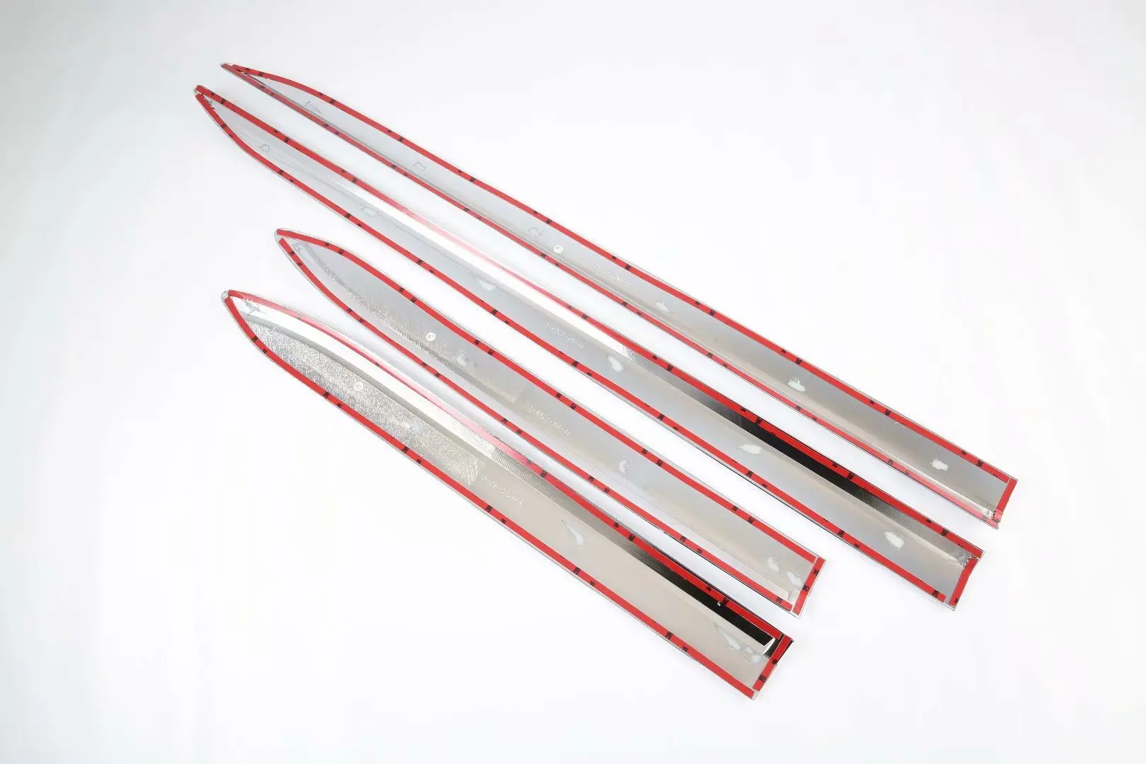 

Side Door Molding Body Side Strip Streamer Protection Lid Molding Cover Trim Car Styling Accessories 4Pcs For Audi Q5L 2018-2021