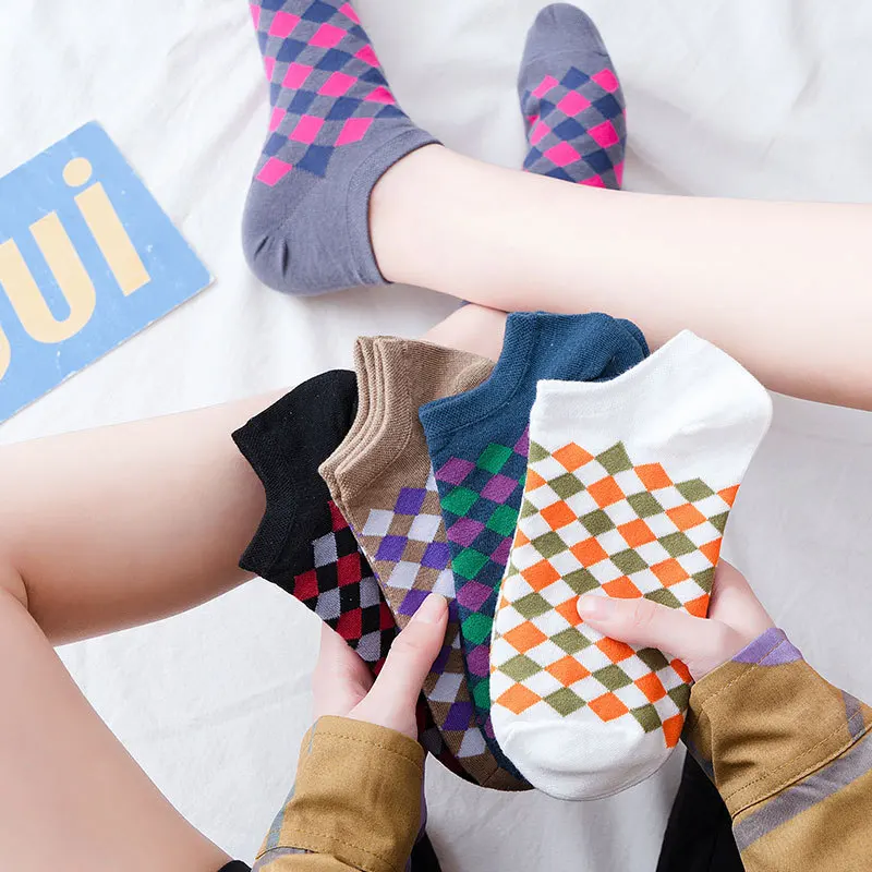

2021 Spring and Summer Small Fresh Plaid Series Short Socks Trend Color Matching Ladies Socks Cotton Boat Socks Kawaii Funny