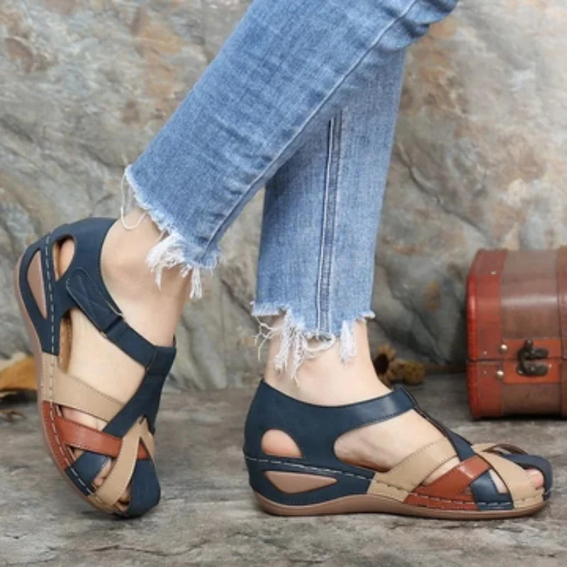 

Women Sandals 2021 Summer Soft Sole Closed Toe Wedges Shoes Hollow Out Non Slip Pu Leather Ladies Shoes Mixed Color Female Shoes