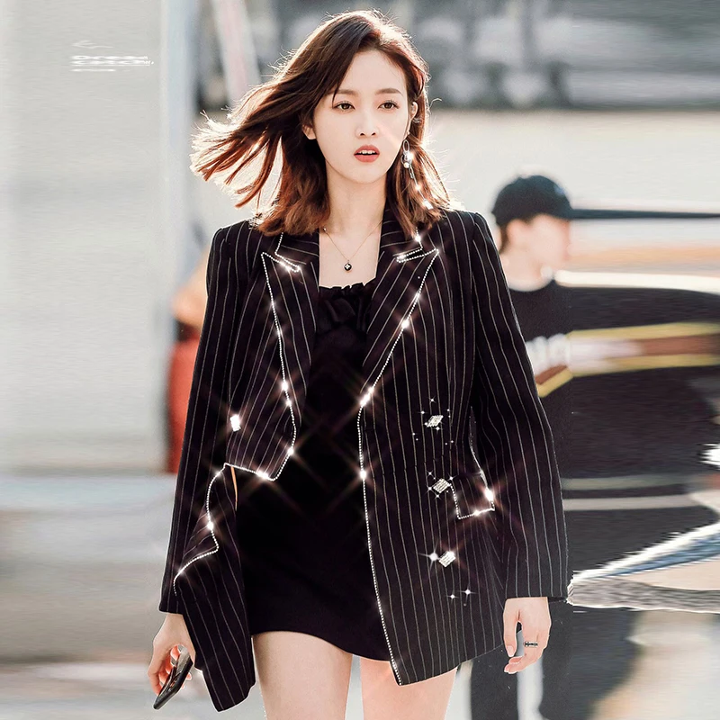 

BULOCHOVA 2022 New Spring Women Striped Double Breasted Suit Jacket Lady Notch Collar Diamond Buttons Pocket Coat Clothes Female