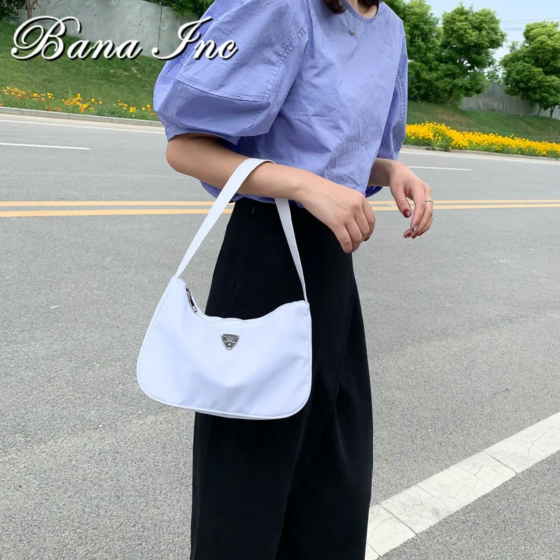 

Сумка-багет Женская, нейлоновая, черная, мягкая, 2020