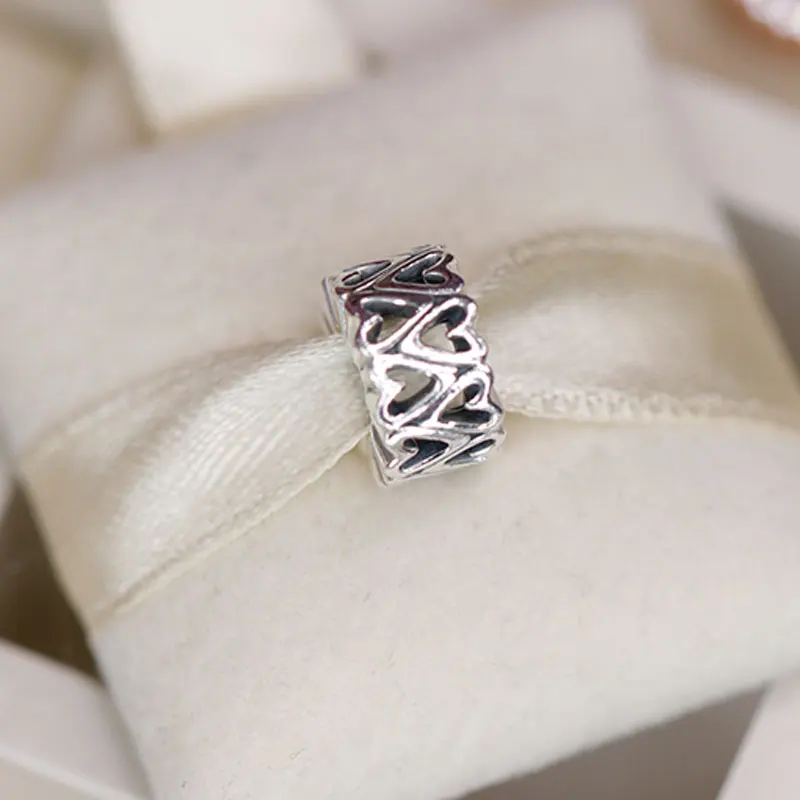 2020 Valentine's Day 100% 925 Sterling silver Openwork Freehand Heart Spacer Charms fit Silver Bracelets Bangles DIY Wholesale |