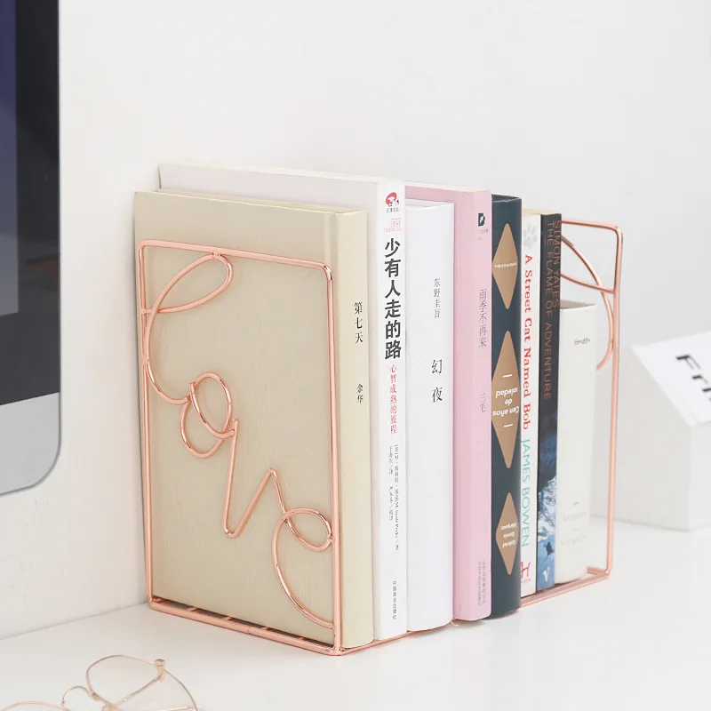 Golden Geometric Bookshelf Creative Metal Love Cactus Flamingo Shape Design Book Magazine Decoration Holder Office Desktop Shelf | Дом и сад