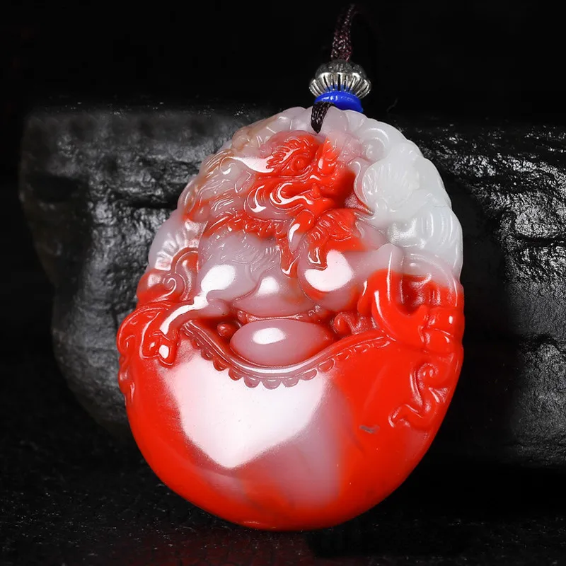 Красное драгоценное камеяное ожерелье Жадной Кирина мужская и женская цепочка для свитера с деньгами из костей курицы Синьцзяна.