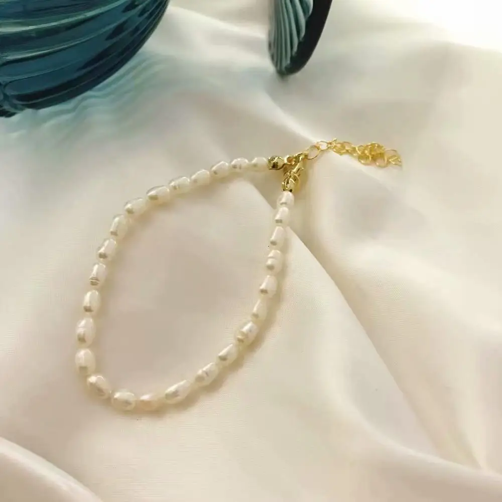 

2021 New Trendy Vintage Elegant Love Smiley Freshwater Pearl Metal Pendant Bracelet For Women GirlS Party Jewelry Gift