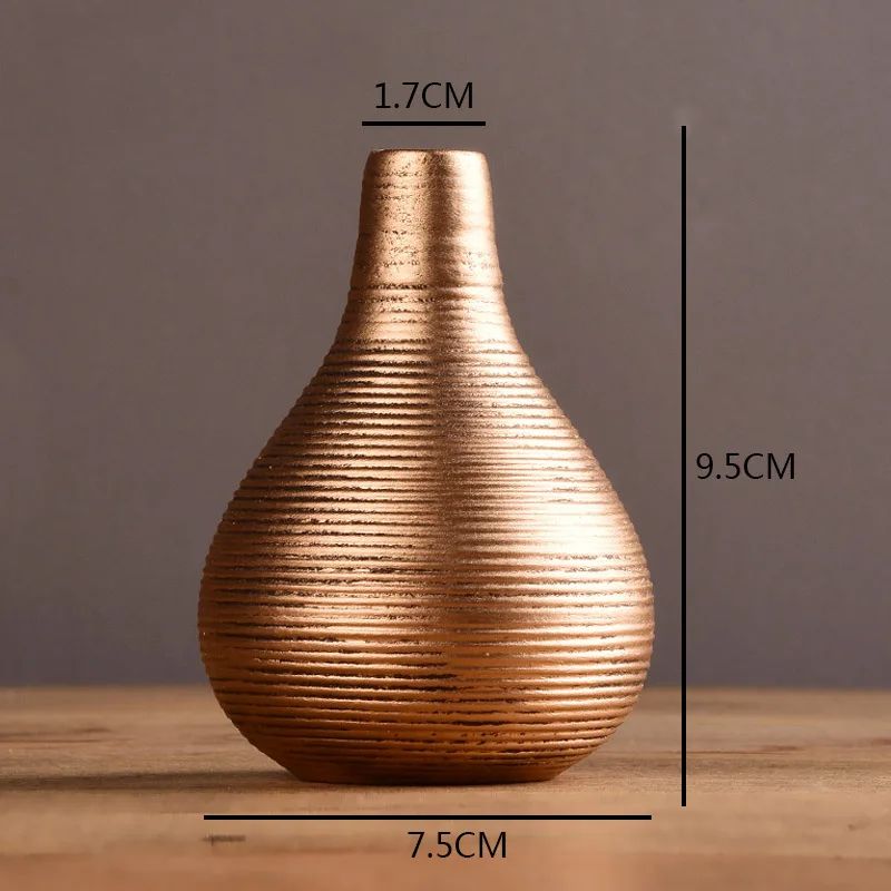 

Керамическая ваза WWO66