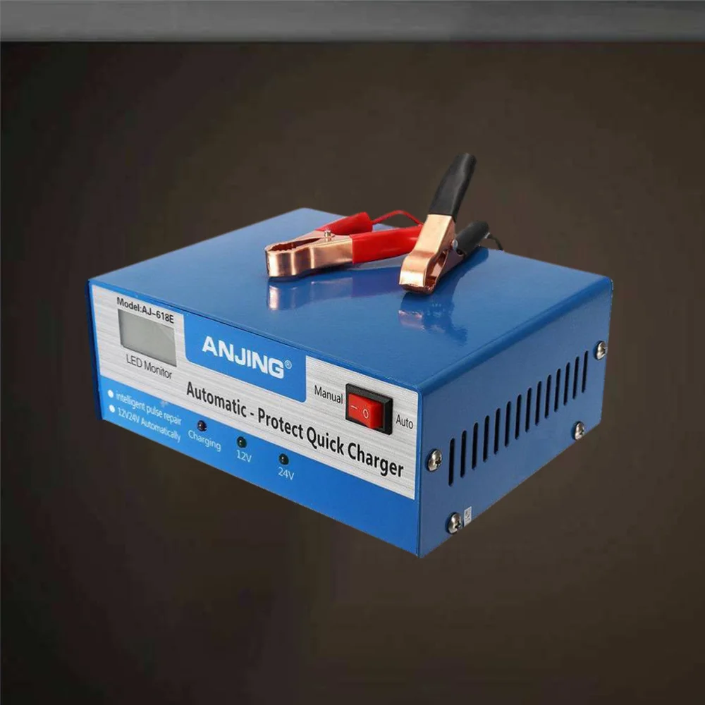 

12/24V 10A LED Intelligent Display Charger Car Battery Charger for Lead Acid Batteries (Plug)