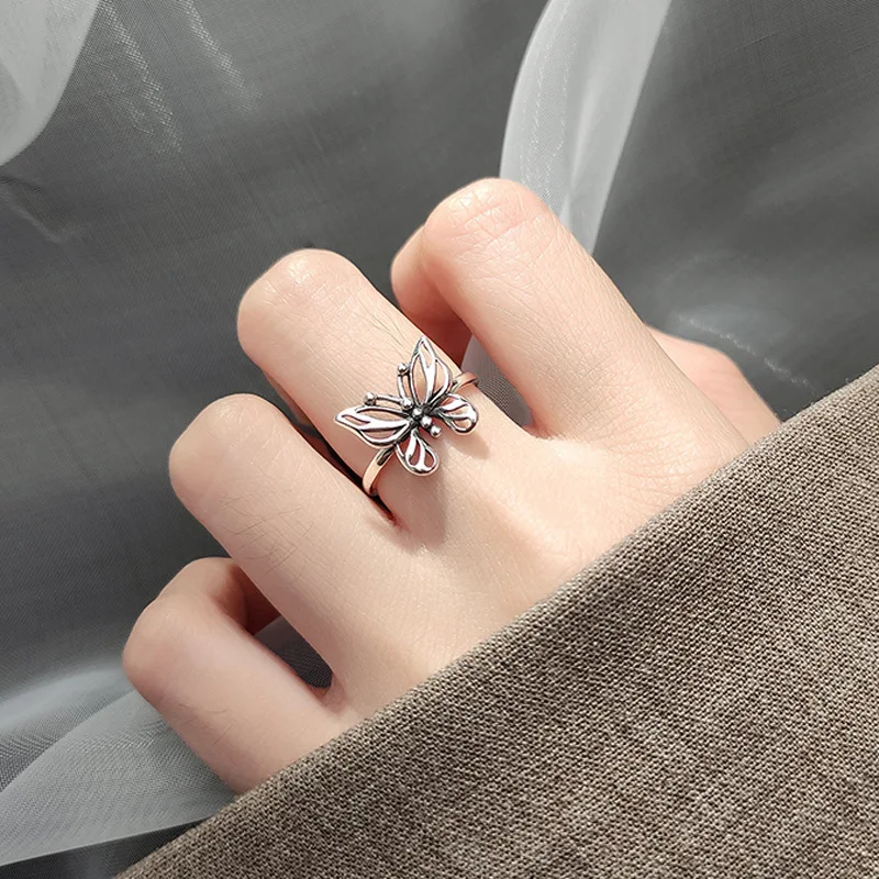 

New Vintage Hollow Exaggeration Butterfly Rings Women Girl Fashion Open Ring Daily Party Jewelry Anniversary gift