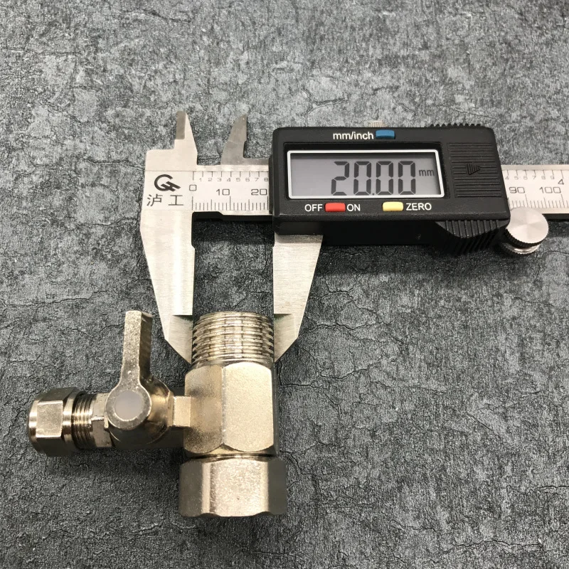 

9.5mm diameter ball valve adapter,joint water diverter,ball connector fittings/pipe connector fittings,hose joint valve switcher