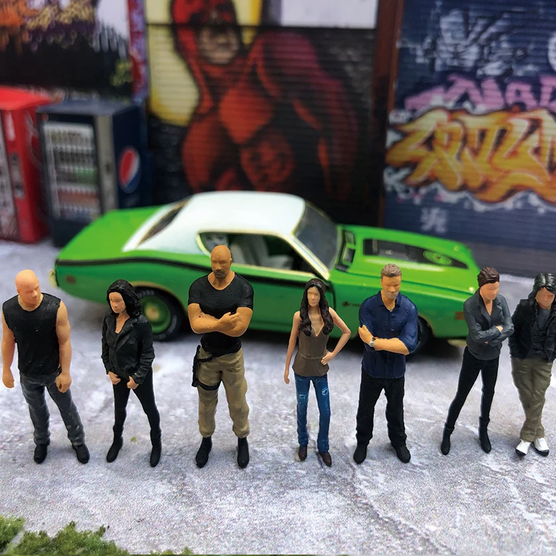 Масштаб 1:64 фигурки версия фильма Модель гоночного автомобиля с быстрой