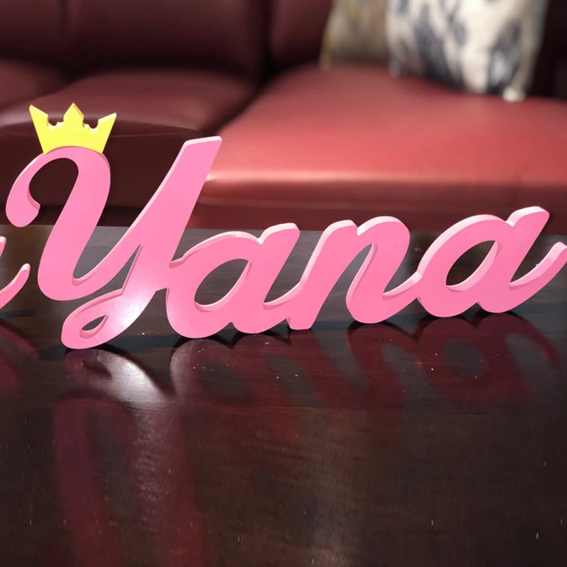 Именной стенд с короной принцессы детские Персонализированные деревянные