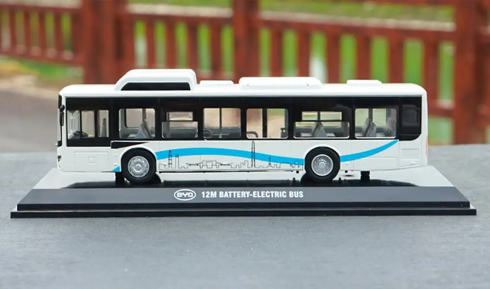 1/64 BYD K9 K8 12m аккумулятор электрический автобус белая Коллекционная модель под