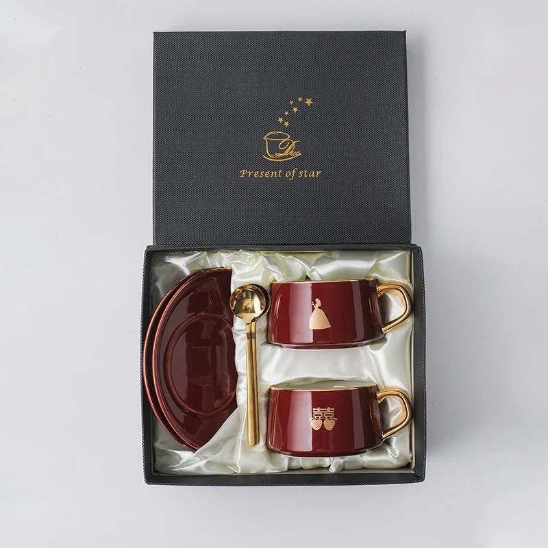

2PCS Ceramic Coffee Mug And Saucer Sets Nordic Style Cartoon Wedding Dress Light Luxury Milk Cup With Spoon Wedding Gift Box Set