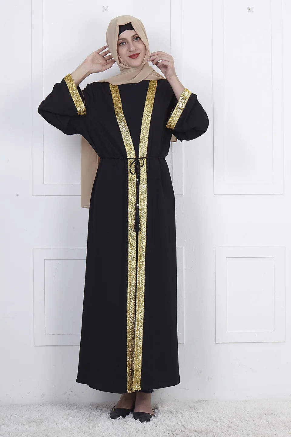 

Dubai Arab Muslim Musulman Abaya Dress Women Lace-up Long Robe Kaftan Turkish Islamic Clothes Sequins Eid Hijab Dresses