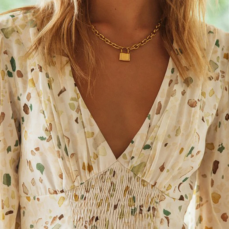 

Summer Print Flower Mini Dress Women Sexy Deep V Neck Pleated Dresses Lantern Half Sleeve Beach Chiffon Dress Sundress Robe Femm