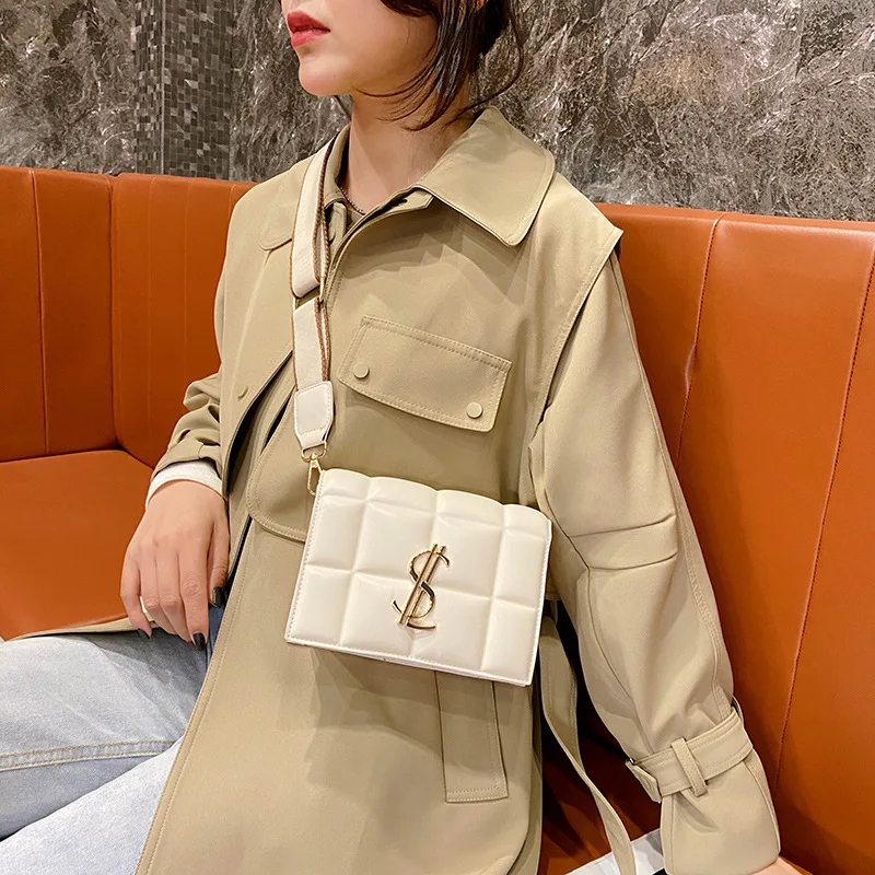 

Wholesale Women Handbags 2021 New Small Fragrance Single Shoulder Messenger Female Rhombus Wide Strap Square Crossbody Bag
