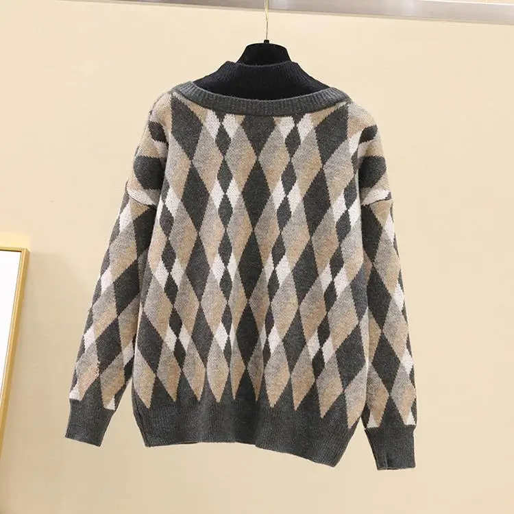 

Half high collar sweater for women