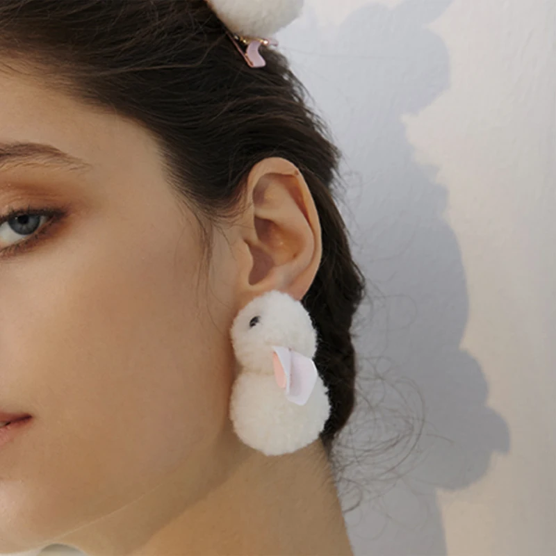 

Tocona Lovely Rabbit Drop Earrings for Women Girls INS Trendy Plush Animal Dangle Earrings Party Jewelry Gift сережки 20983