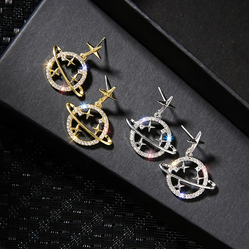 Trendy Exquisite Star Dangle Earrings for Women Top Designer Creativity Luxury Jewelry High Quality AAA Zircon S925 Needle Party
Trendy Exquisite Star Dangle Earrings for Women Top Designer Creativity Luxury Jewelry High Quality AAA Zircon S925 Needle Party